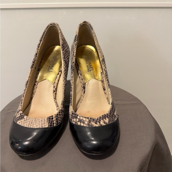 Michael Kors Snakeskin and Black Heels - Picture 2 of 5